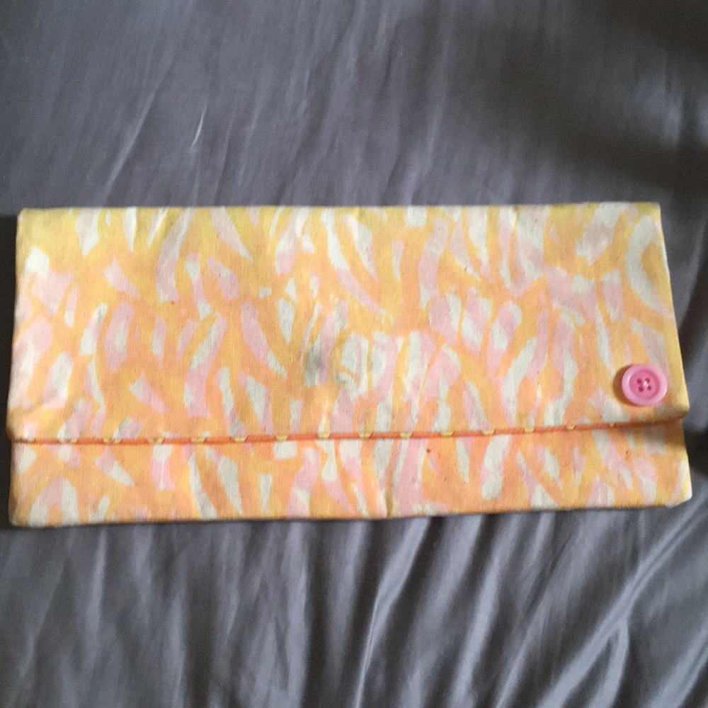 clutch. made in hawaii